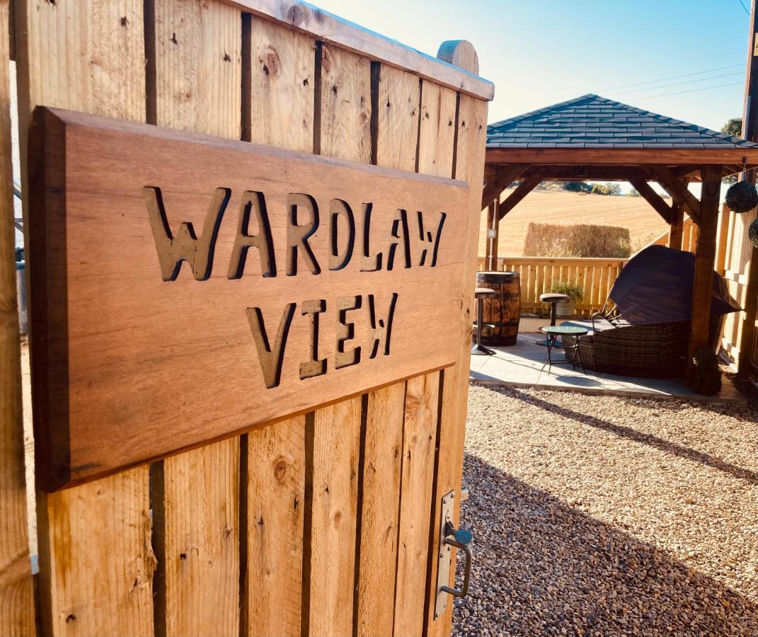 'Wardlaw View' Luxury Studio Apartment With Stunning View Kirkhill 外观 照片